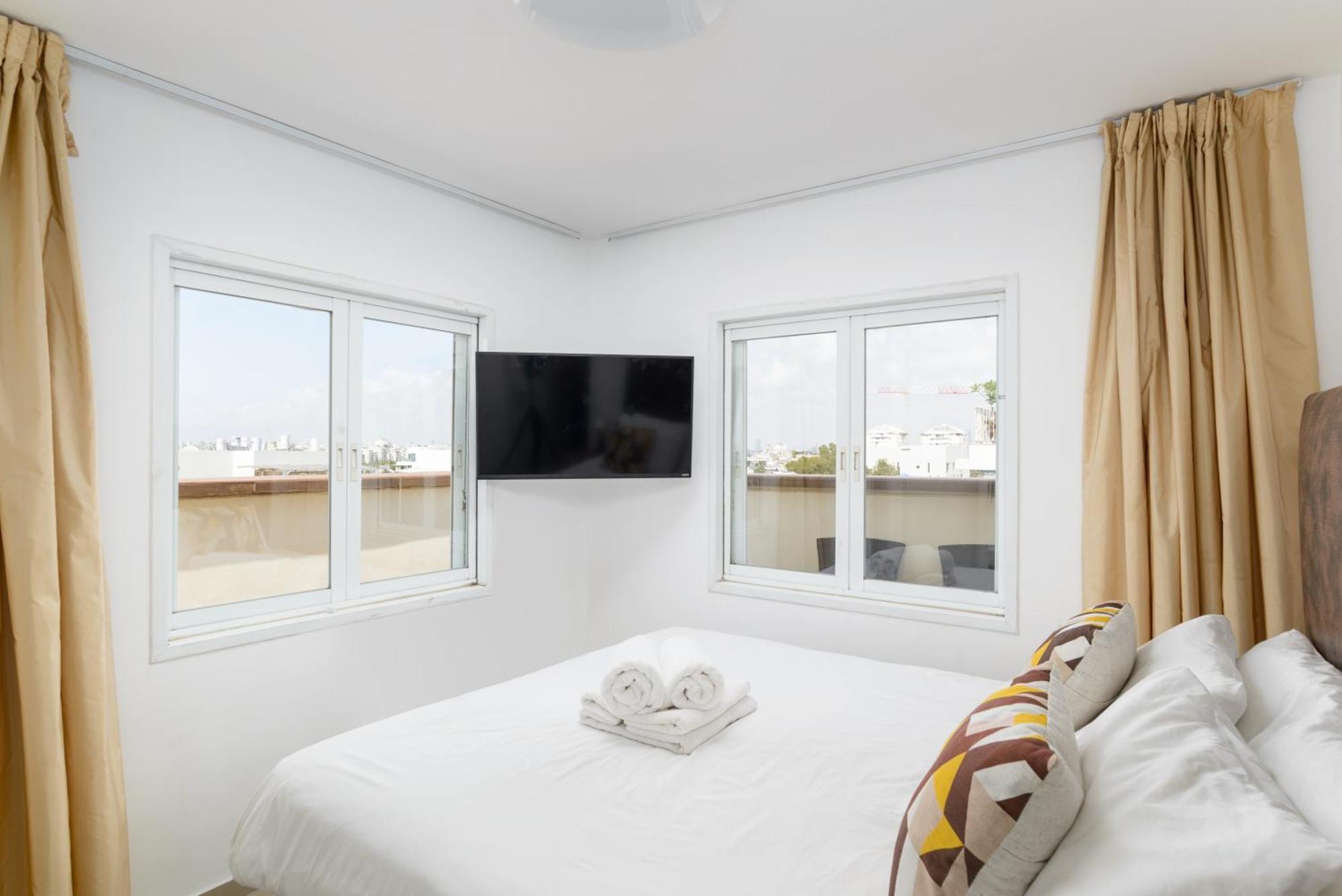 Penthouse With Panoramic View By Feelhome تل أبيب المظهر الخارجي الصورة